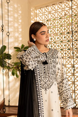 BATIK-3PC DHANAK EMBROIDERED SHIRT WITH CHIFFON EMBROIDERED DUPATTA AND EMB TROUSER-GM-4104