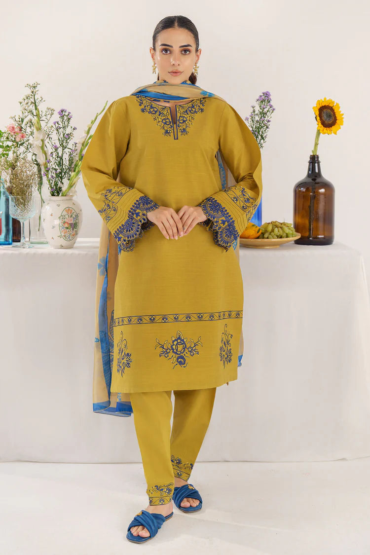 HANA- 3PC KHADAR EMBROIDERED SHIRT WITH COURTRAI PRINT SHAWL AND TROUSER-GM-4149